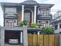 3 Storied Luxury House/ Building for Sale in Thalawathugoda.